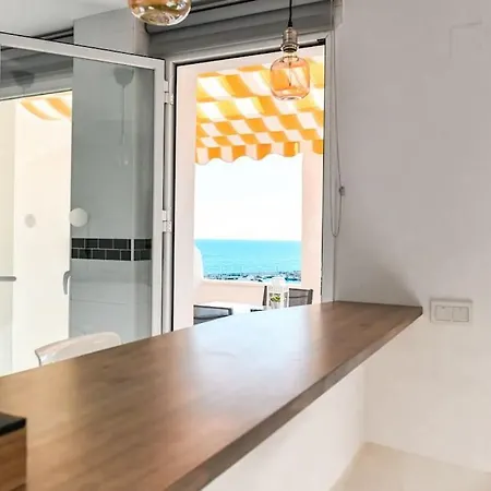 Apartment Atico Duplex Frente Al Mar Marbella